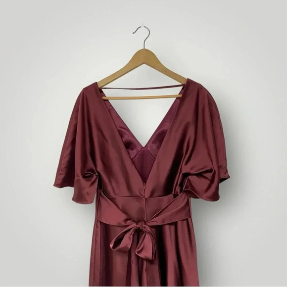 REVERLY Maya Satin Dress in Cabernet Sz 8 - Picture 8 of 13